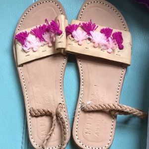 Minda living by anthropologie.Leather sandals